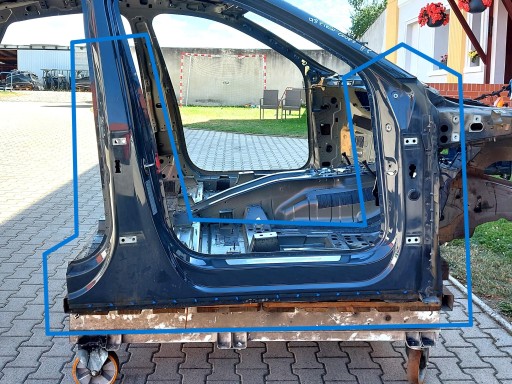 Audi Q8 E-TRON SportBack 4KE threshold pillar door a b central