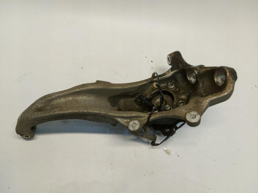 BMW G30 530e otoč levá předek 6886381-02