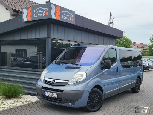 Opel Vivaro - modele, dane, silniki, testy •