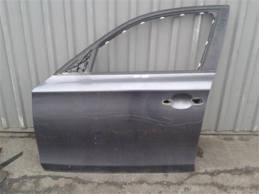 Левая дверь ПД BMW E87 5D Graphite Metallic