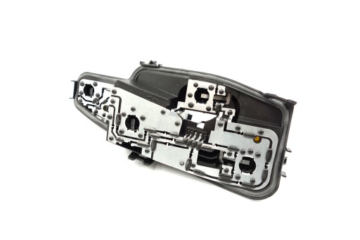 6351KW - ПАТРОН ЛАМПЫ ПРАВЫЙ ЗАДНИЙ PEUGEOT 308 SW УНИВЕРСАЛ OE PSA