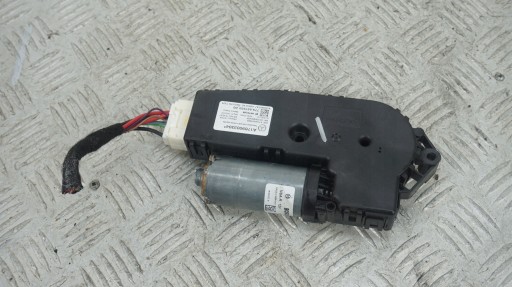 MERCEDES Мотор люк Bosch A1769003304