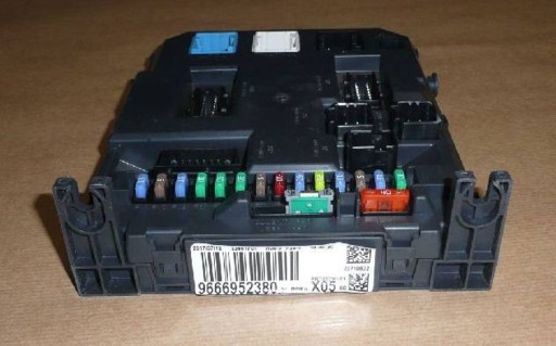 6570.81 - КОРОБКА ЗАПОБІЖНИКІВ C C3 PICASSO BSI