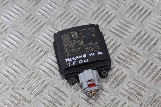 284E78760R, - Датчик слепых зон megane iv 4 лифт 284e78760r