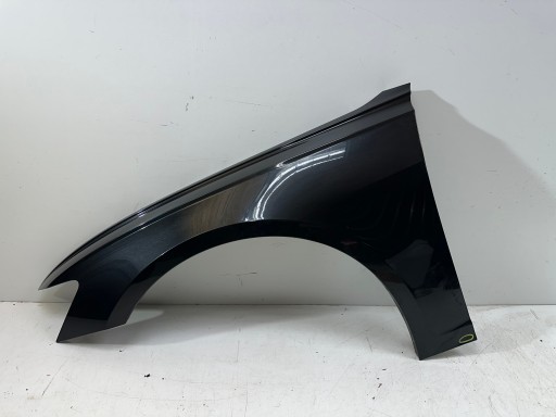 15744gt11 - Audi a6 c8 4k ліве переднє крило