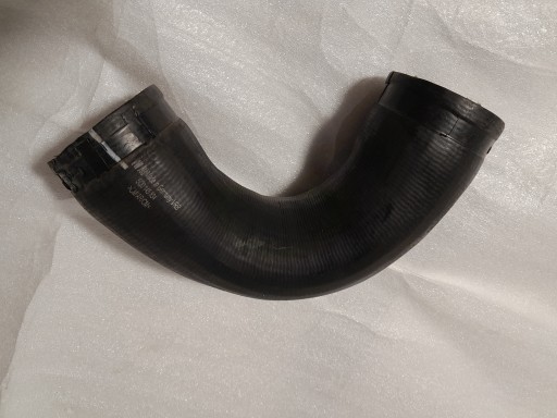 AUDI A3 S3 8V Schlauch intercooler 5Q0145834