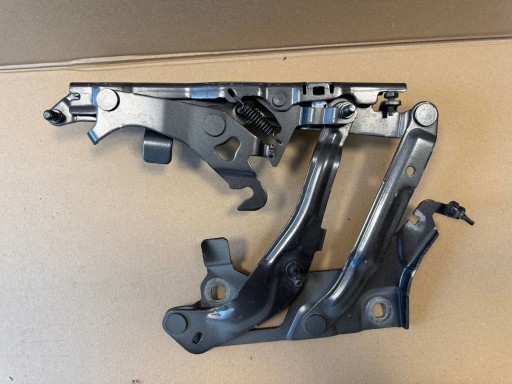 AUDI Q5 80A hinge bonnets front left 80A823301B