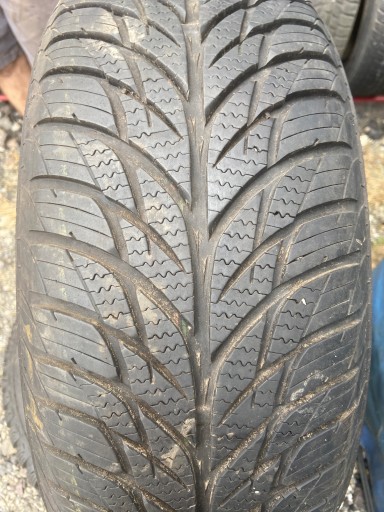 215 / 65R16 Uniroyal Allseason Expert
