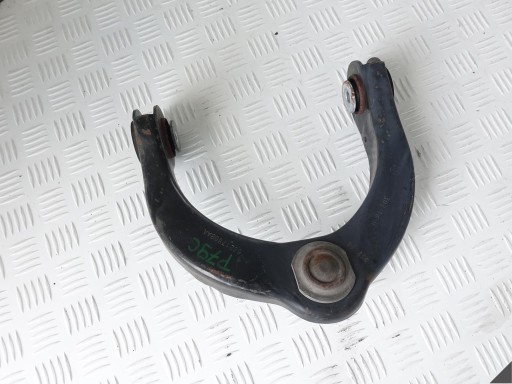 JEEP GRAND CHEROKEE WK2 DURANGO arm right front