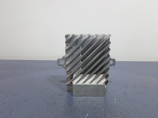 Модуль драйвера активного звука для bmw 5 g30 g31 8799258