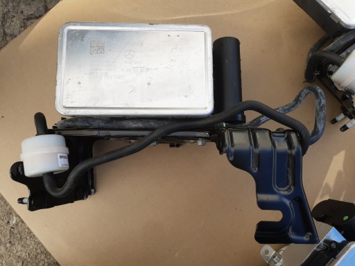 2069013202, 2069013202 - Mercedes c w206 насос компресор підвіска a2069013202