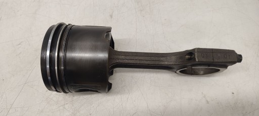 piston connecting rod BMW M47 TU2 2,0D