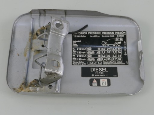 MERCEDES W220 LIFT Tankklappe des Kraftstoffsbehälters 744