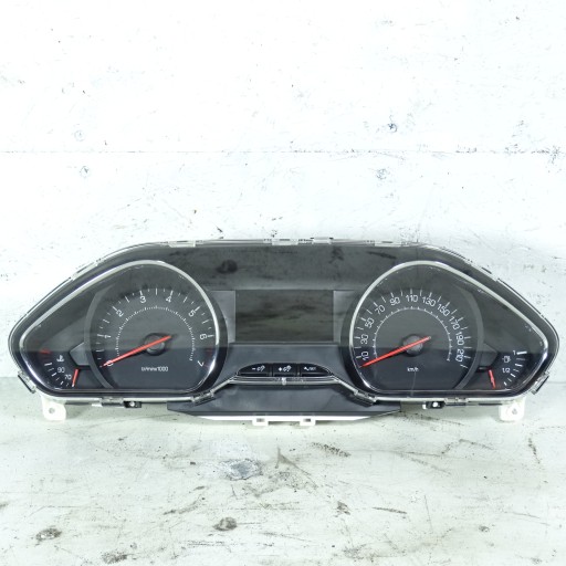 PEUGEOT 208 and 1.2VTI dials 9805400380
