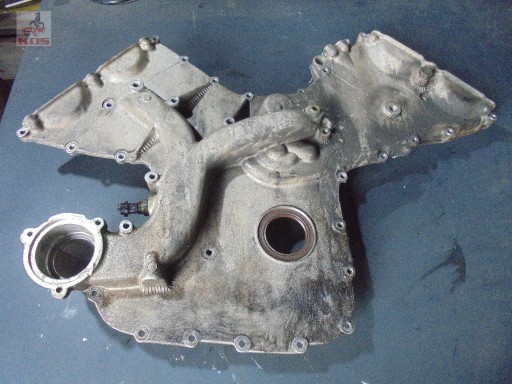 184823 - Кожух кожуха розподільного валу MASERATI QUATTROPORTE V 4.2 M139 2006