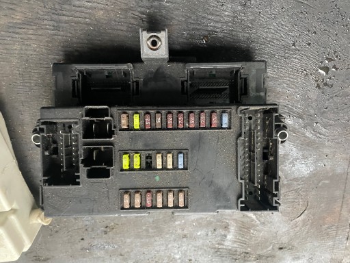 Коробка запобіжників модуля iveco daily vi