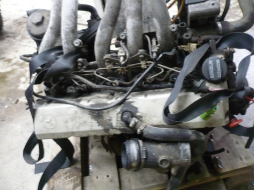 A0000101651 A0000101551 - Впрыск MERCEDES SPRINTER 2.9 TD рулевое управление 98Ohm