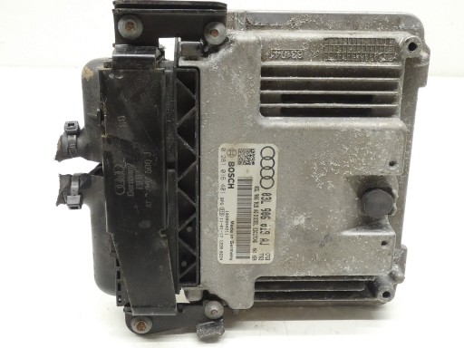computer control unit of the engine AUDI A3 8P LIFT 2.0 TDI CFG 03L906018AJ