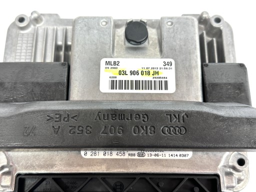 AUDI A4 B8 A5 8T 2.0 TDI control unit of the engine computer 03L906018JH