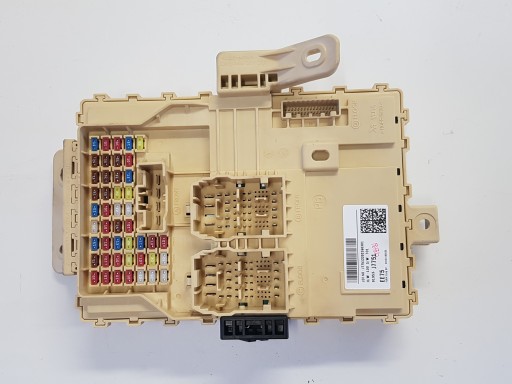 91953-J7751 - Блок предохранителей kia xceed, 22 года.