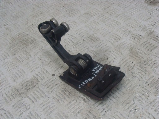 LDV РОЛИК РАЗДВИЖНОЙ ДВЕРИ ЛЕВЫЙ