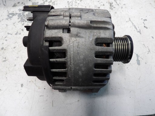 Генератор 231008648r renault oe