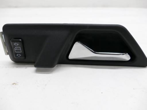 1247600161 - MERCEDES E W124 дверная ручка левая задняя кнопка ветрового стекла