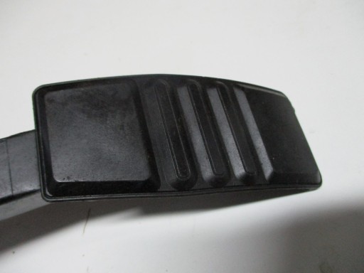 Gaspedal 8R3A-9F836-BA