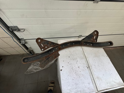 Stütze träger SANEK FORD FOCUS MK3