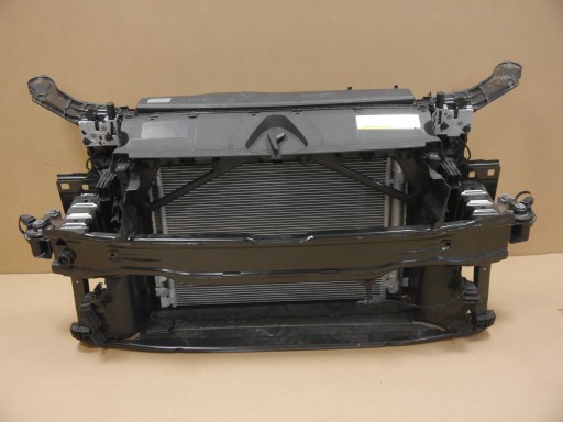 AUDI A3 8Y ПЕРЕДНИЙ РЕМЕННИЙ РАДІАТОР 35 TFSI