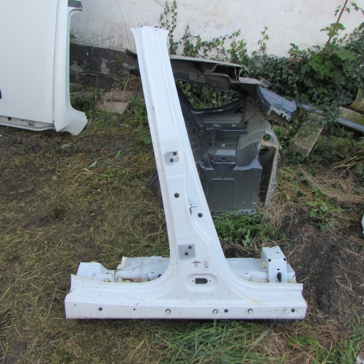 43543534 - ПОРОГ ПРАВАЯ СТОЙКА RENAULT ZOE