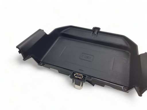 Ladowarka Indukcyjna BMW M5 G30 F90 6801509