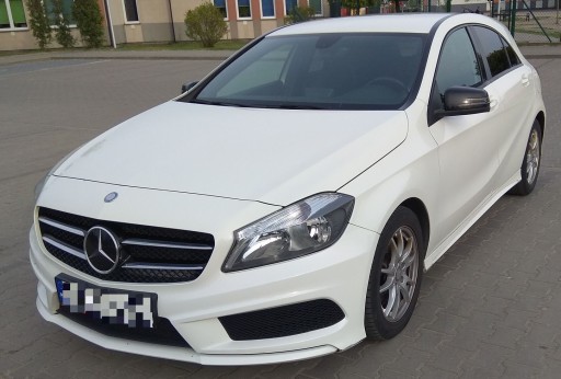 Mercedes Klasa A W176 Hatchback 5d 1.6 180 BlueEFFICIENCY 122KM 2013