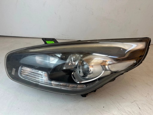 light front front left Kia Carens IV 13-16 UK Anglik