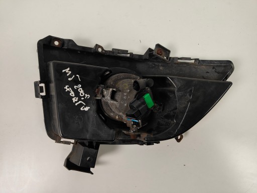 MAZDA 5 V LIFT SPORT Feux antibrouillard Droite + Châssis Droit