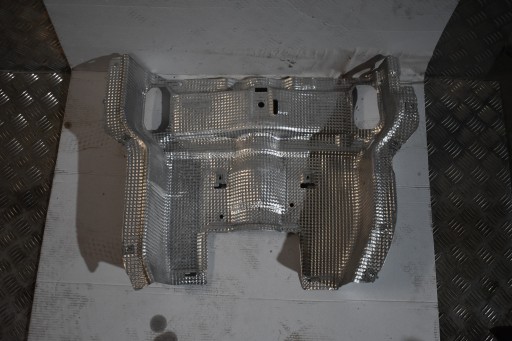 A1676805609 - Ідеальний тепловий екран MERCEDES GLE W167 1