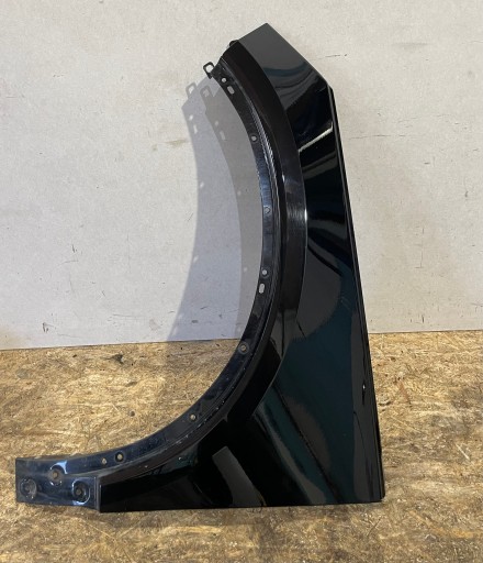 Volvo xc40 левое переднее крыло perfect 019