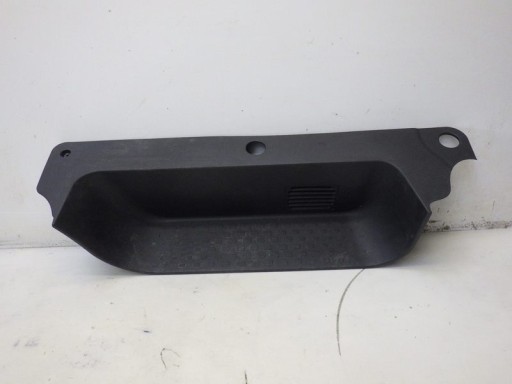 ПОРОГ СТУПЕНИ ЛЕВЫЙ ПЕРЕДНИЙ TRAFIC VIVARO III