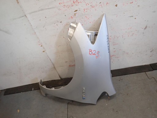 fender front front left TOYOTA AURIS and LIFT 2009-2012