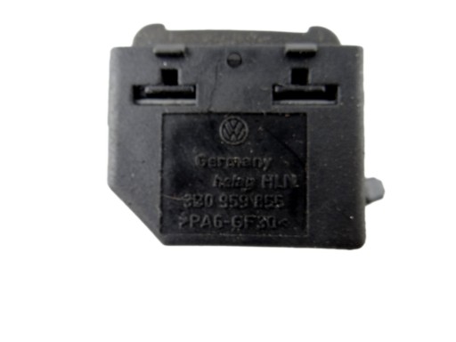 Bouton Lève vitre Vitre SKODA OCTAVIA 8B0 959