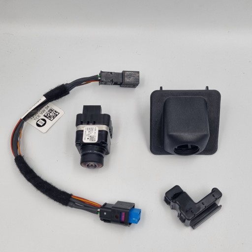 2K7807151B - Паркувальна камера заднього виду 5wa980556d oe vw 2k7980561 vw caddy 2k7 + кабель