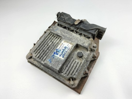 Компьютер контроллера двигателя opel astra h 55566038hf