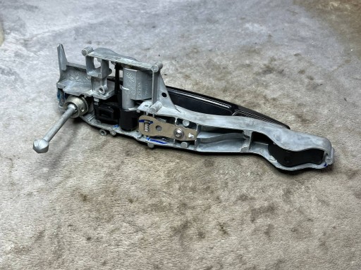 handle exterior door Peugeot 208 2012 - 2015 !J