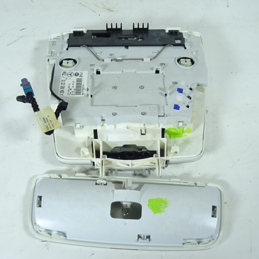 MERCEDES C S204 KOMBI Paire phares Interne A2048202001