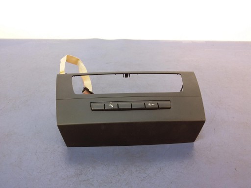 BMW 3 E91 накладка фасції 9120979