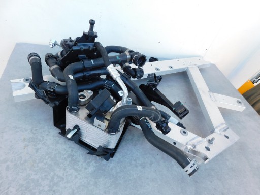 BMW 4 g26 console sider radiator wymiennik valves hoses of water komplet