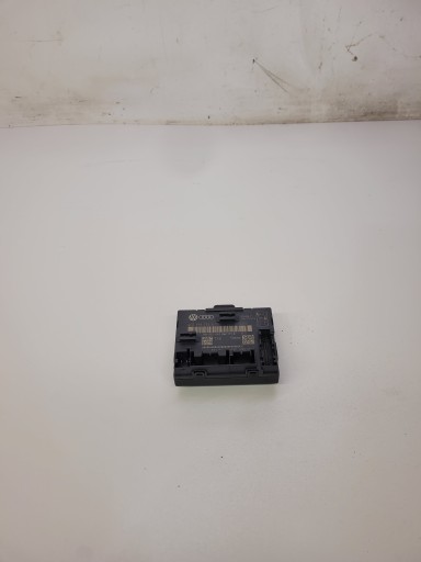 Модуль управління дверима AUDI A6 C6 Q7 4l 4F0959793S