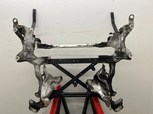 axle beam axle beam subframe TRAWERS of the engine AUDI A5 8T AUDI A4 B8 8K0 8T0399315G