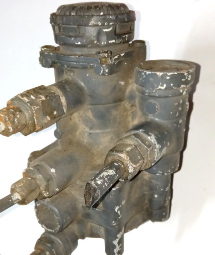 9730093000 - Клапан прицепа Европа DAF CF LF