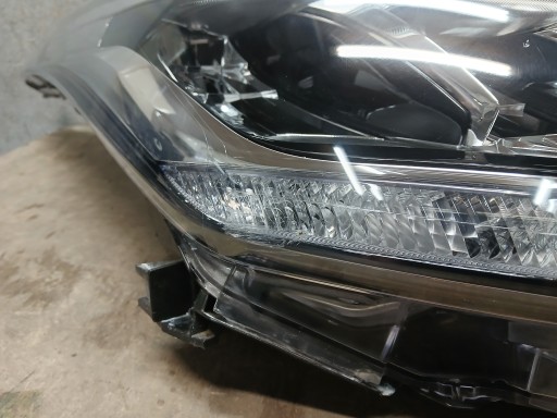 light front right TOYOTA CHR CH-R CH R LIFT FULL LED 81110-F4180-00